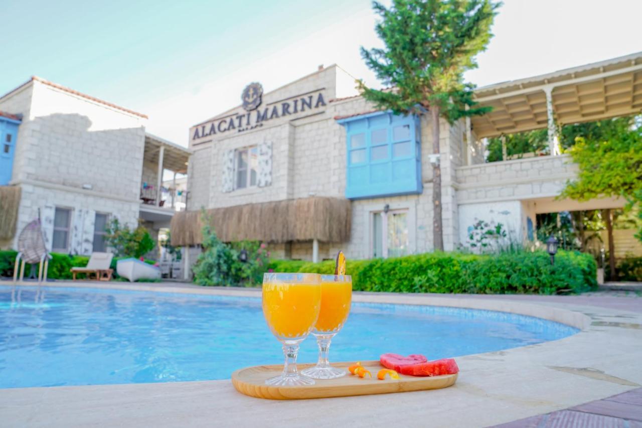 Alacati Marina Palace Exterior foto