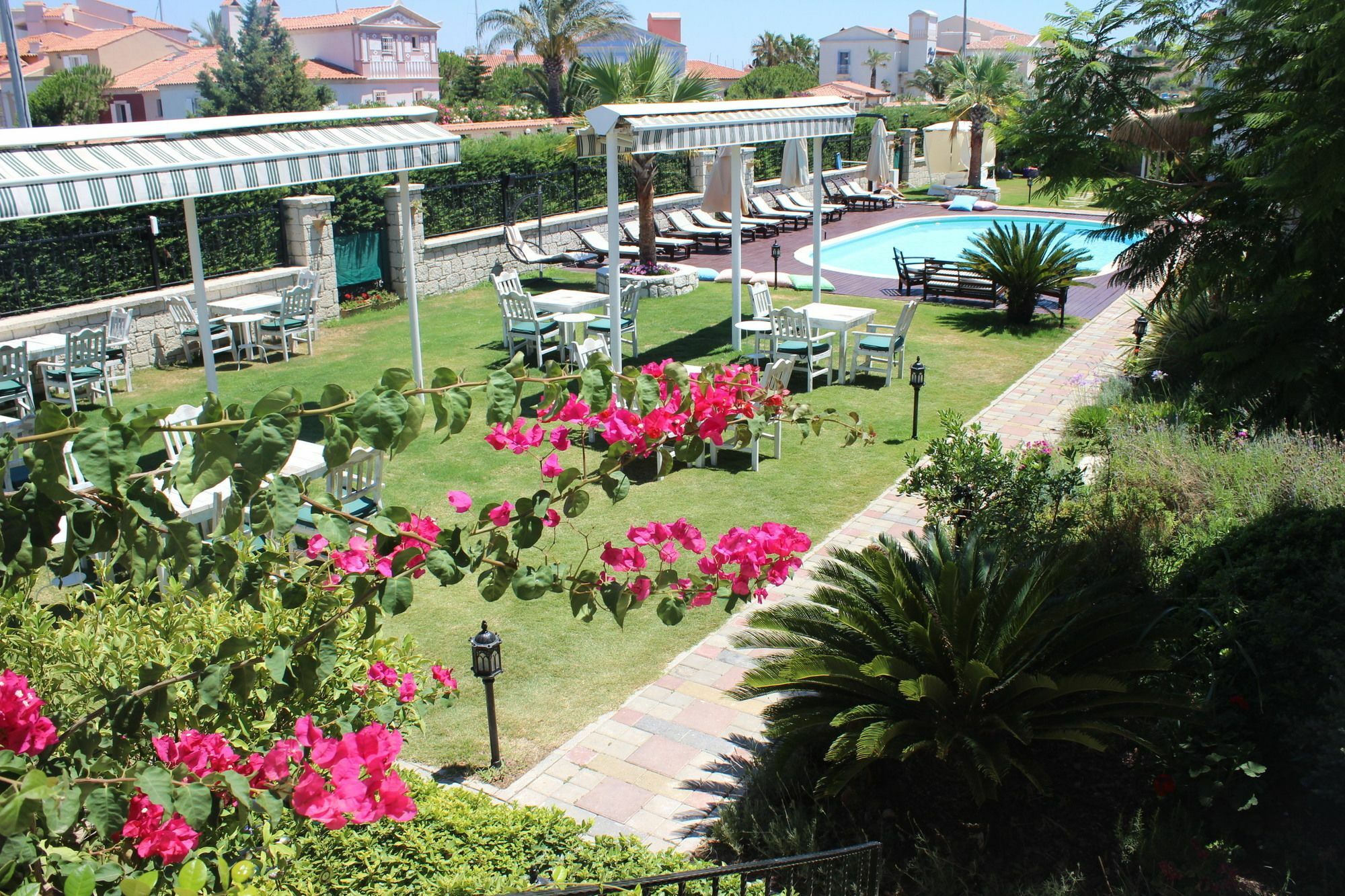 Alacati Marina Palace Exterior foto